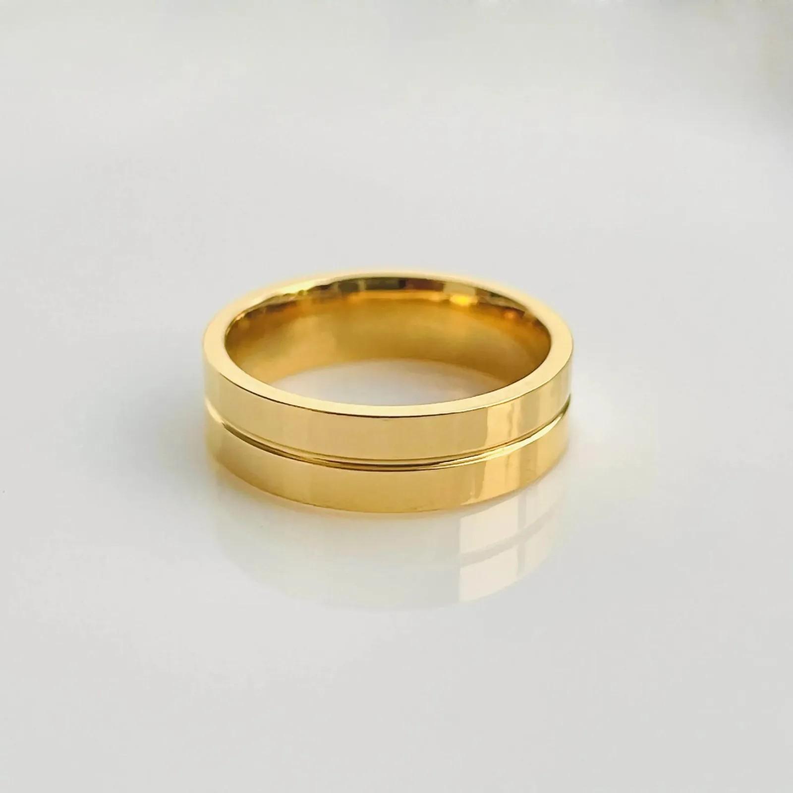 Gold Ring 2k covering